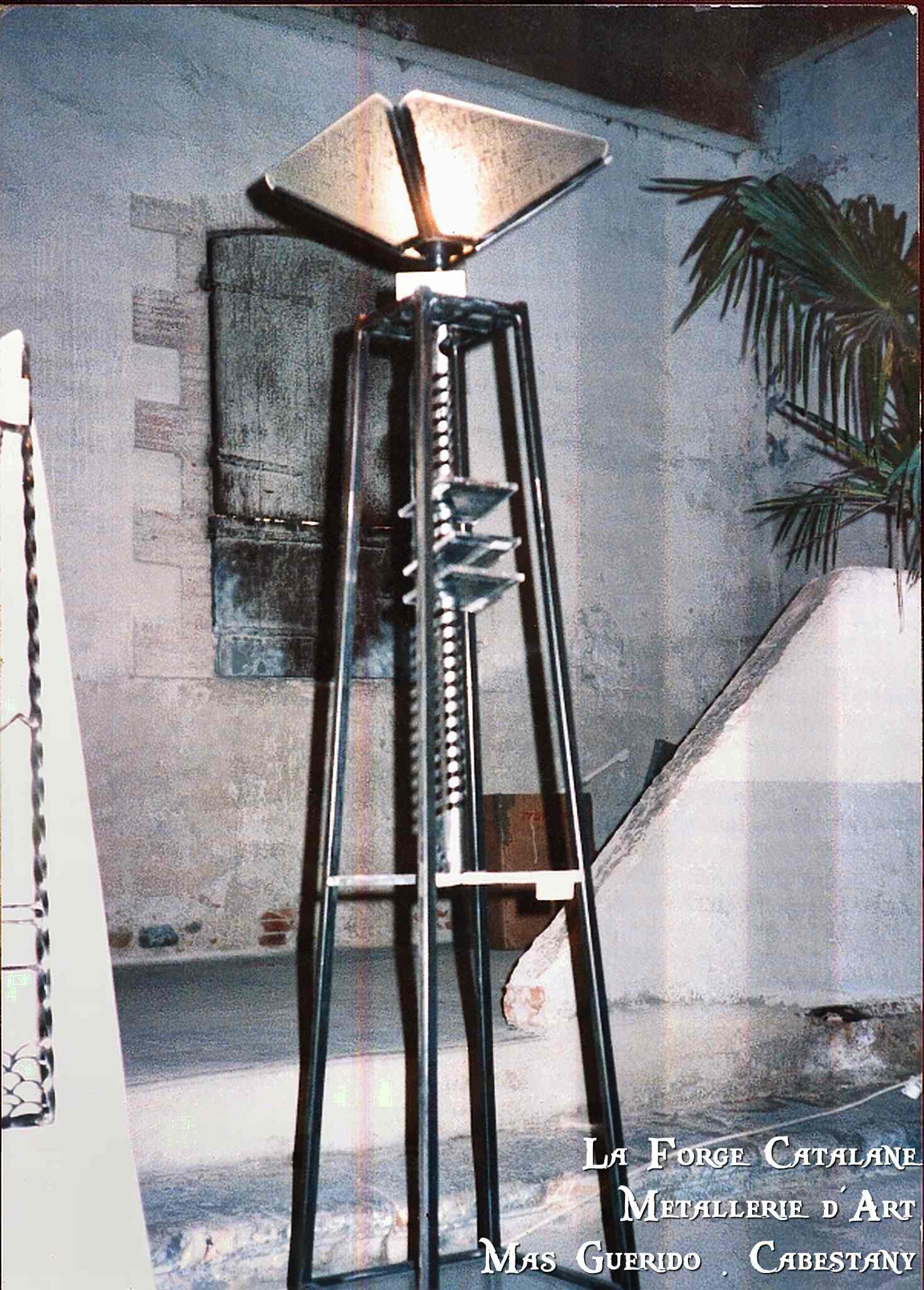 lampe porte cd en fer  forge catalane.jpg